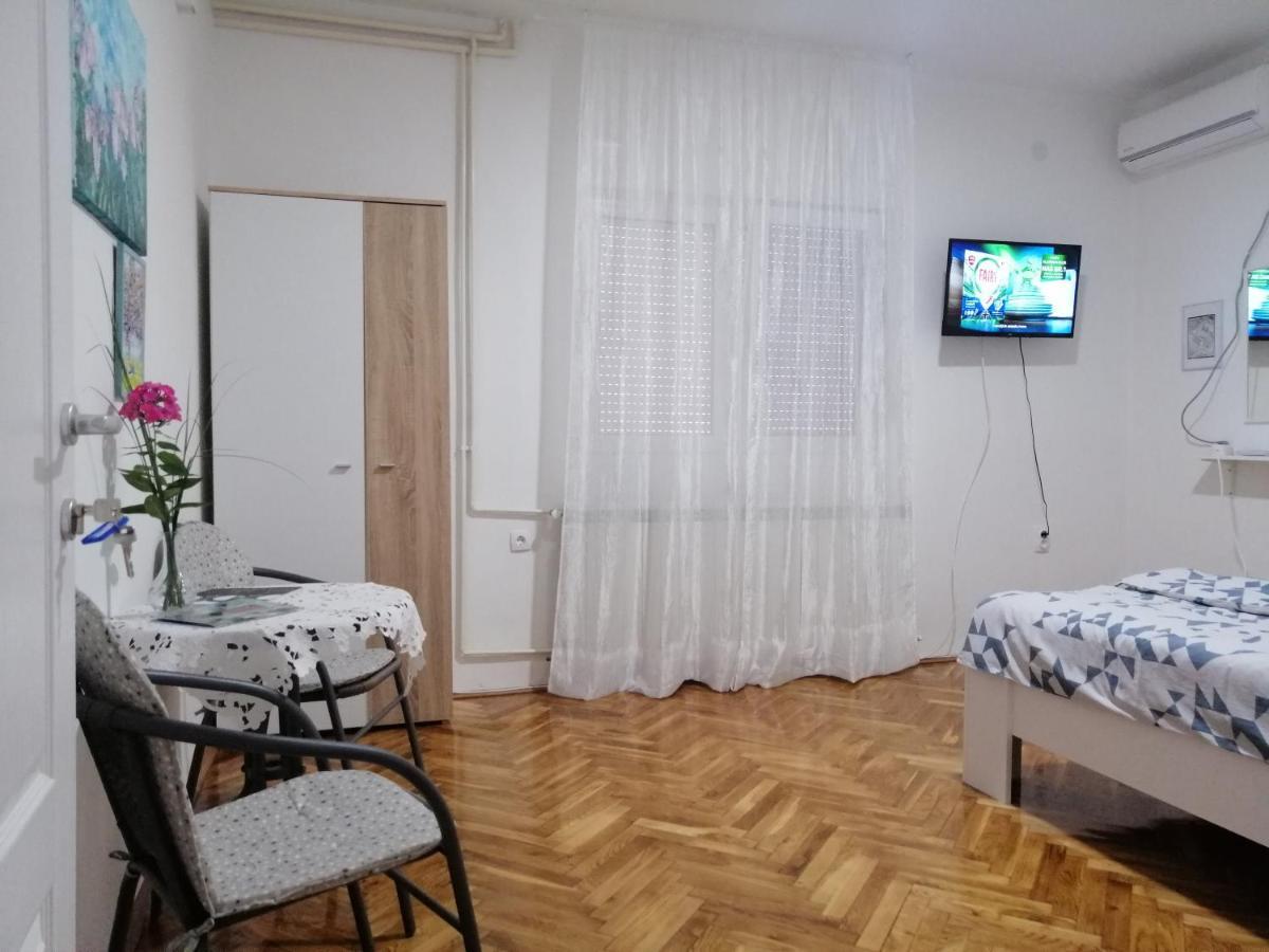 Apartman Nana Jagodina Eksteriør bilde